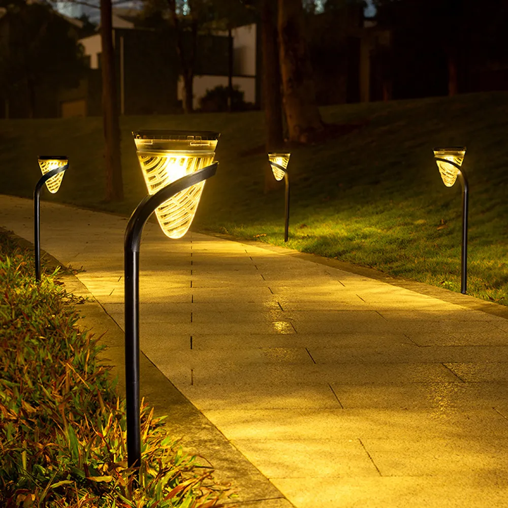 solar powered pathway lights​