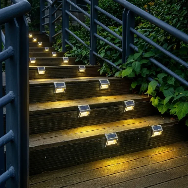 solar powered garden lights