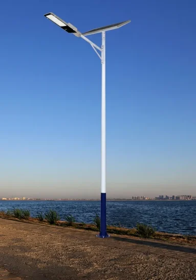 flagpole light solar